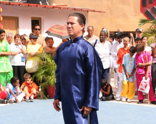 Maestro Roberto Vargas Lee