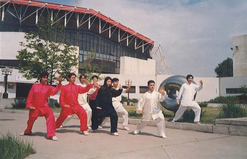 Roberto Vargas Lee 1994 Universidad Cultura Fisica China